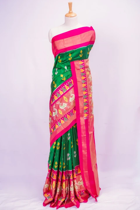 Green Multi Colour Pochampally Ikkat Print With Contrast Pallu Border And Blouse