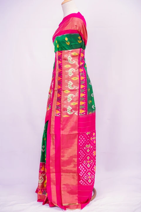 Green Multi Colour Pochampally Ikkat Print With Contrast Pallu Border And Blouse