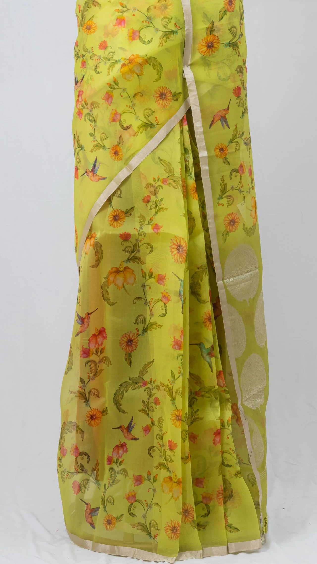 Warm Yellow Organsa Silk Saree With Perfect Floral Pattern