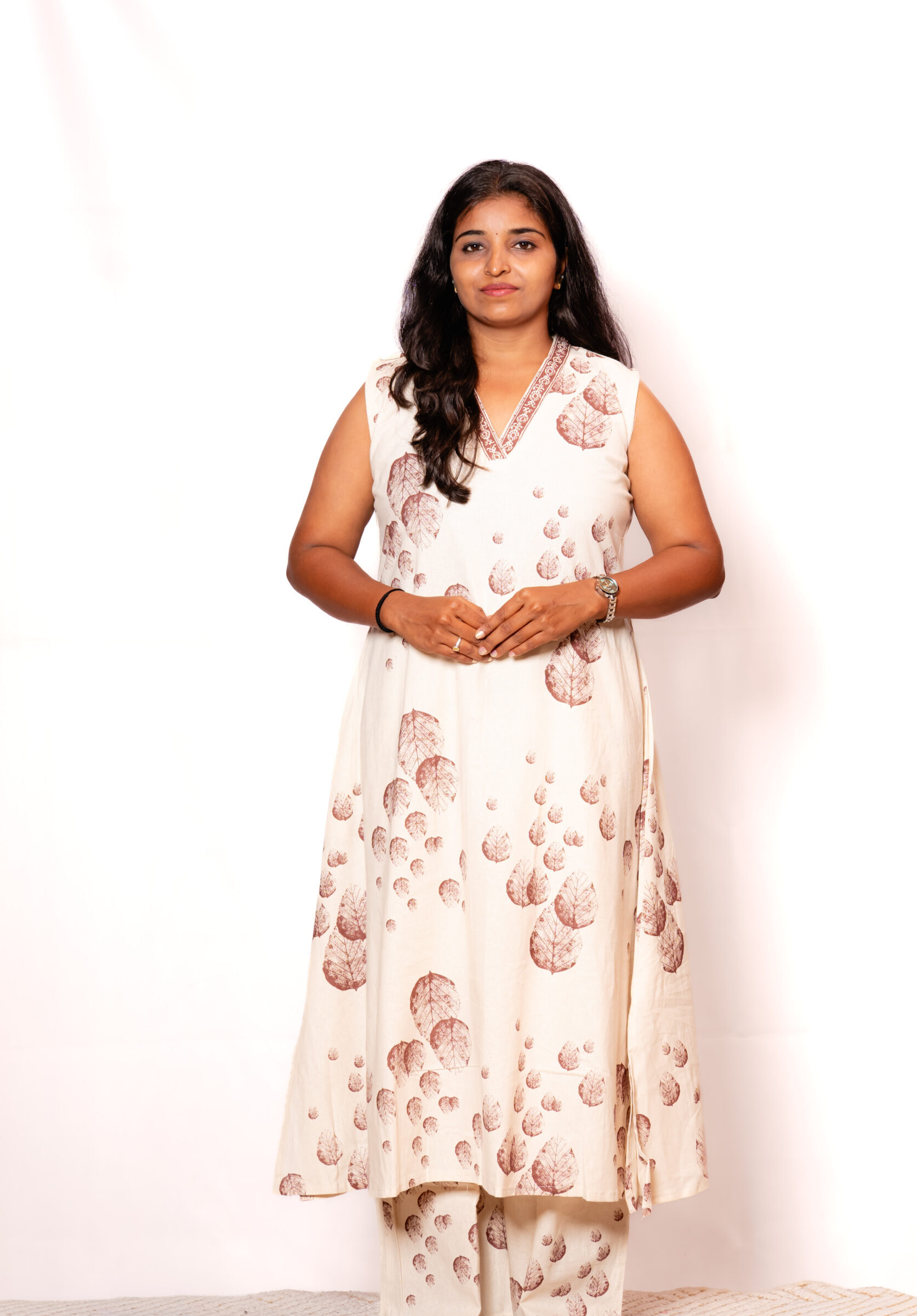 Off-White with Maroon Leaf Printed Kurti Set Off-White with Maroon Leaf Printed Kurti Set