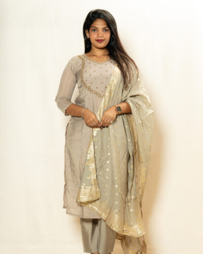 Gray color Chudidhar set
