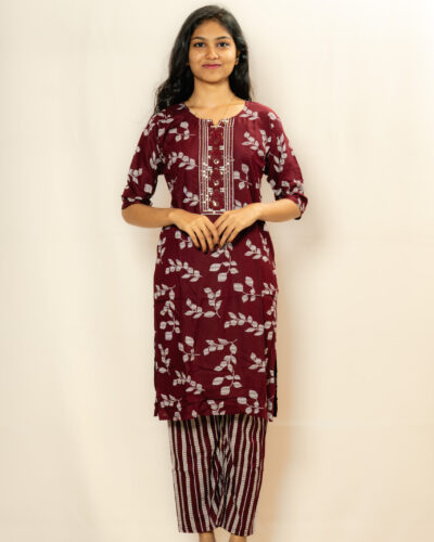 Maroon Floral Printed Kurti Set